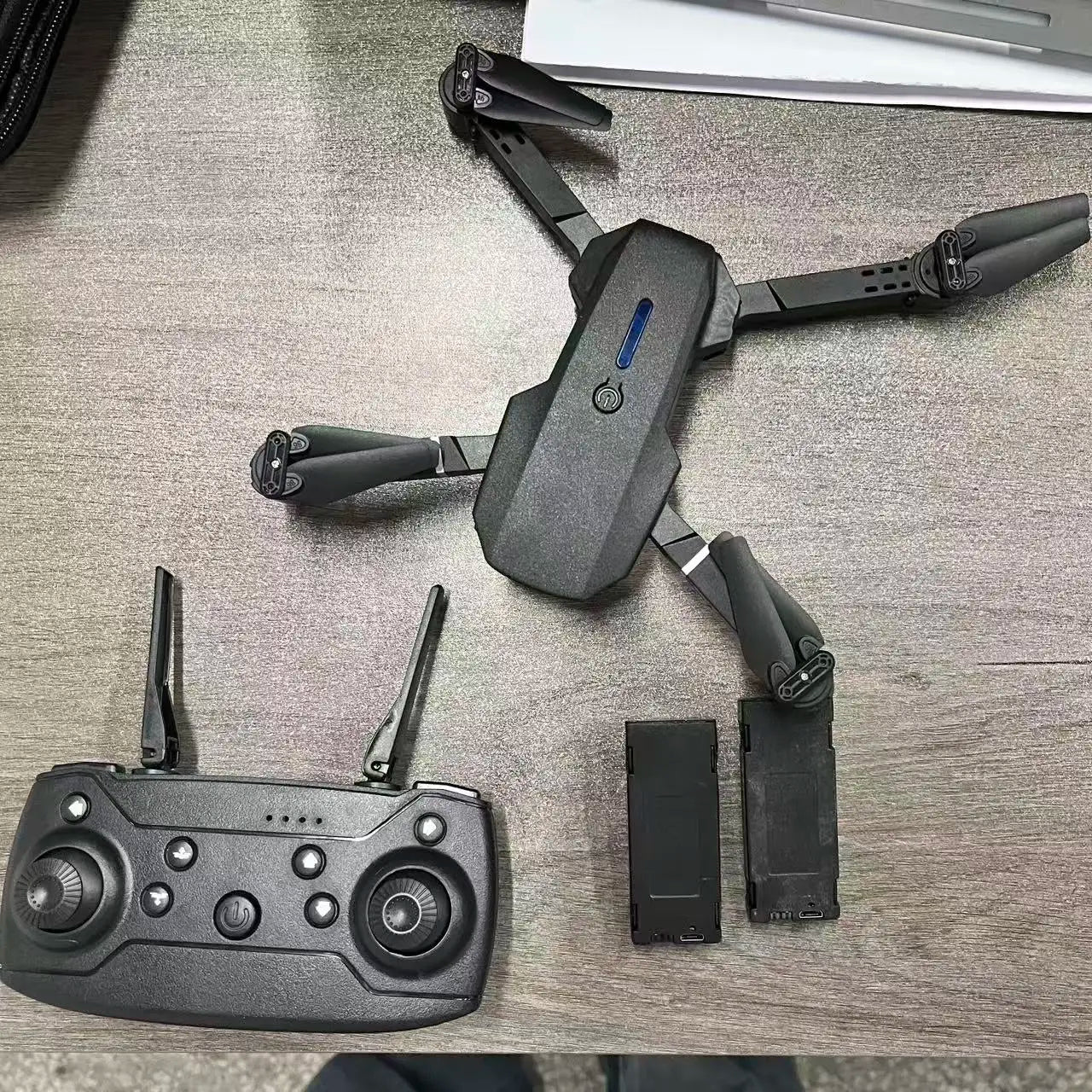 E88 Aerial Photography Drone With Dual Cameras And Battery Pack