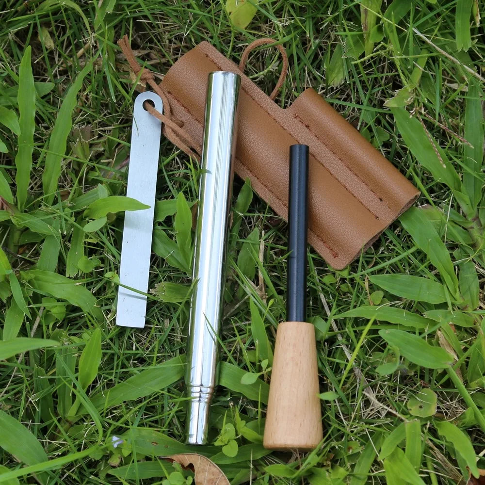 4-piece set of iron magnesium ignition rod ignition kit, including iron magnesium rod, white steel igniter and hanging rope leather cover, waterproof survival fire sickle steel, suitable for camping, hiking, backpack travel a