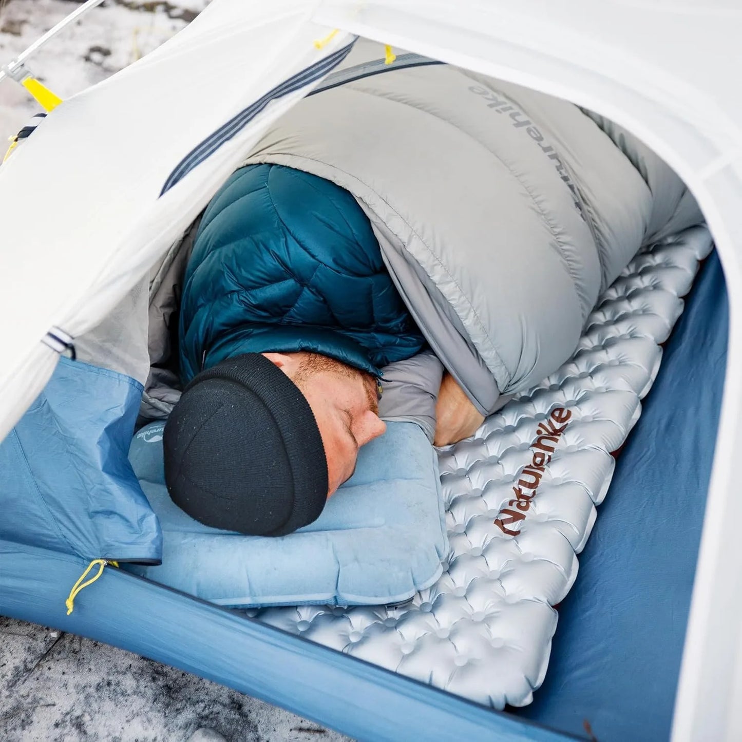 Naturehike Inflatable Mat Ultralight 5.8 High R Value Warm Sleeping Pad Portable Outdoor Camping Tent Single Moisture-proof Mats